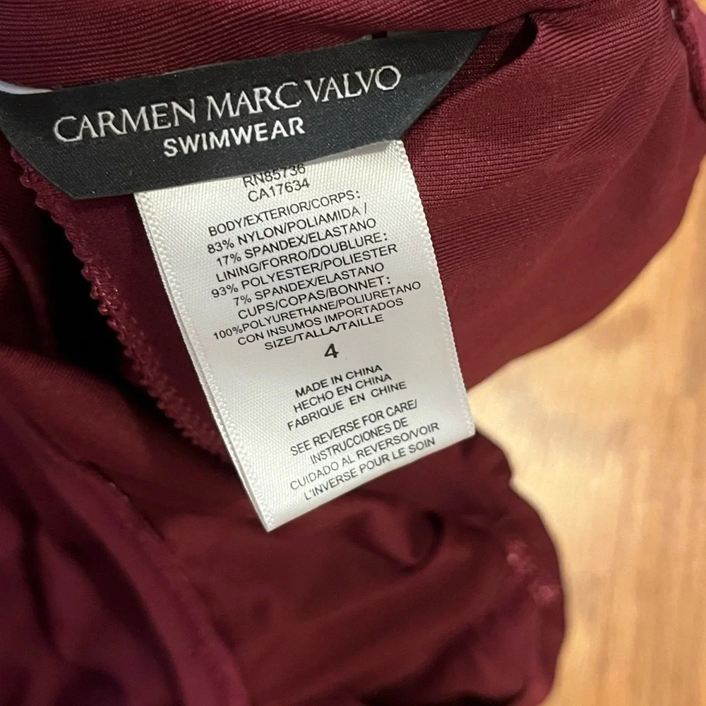 Carmen Marc Valvo Deep Purple Twist Cutout One-Piece size 4